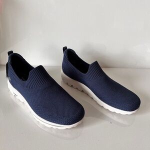 Skechers | Shoes | Skechers Womens Black Slipon Lightweight  display picture 1